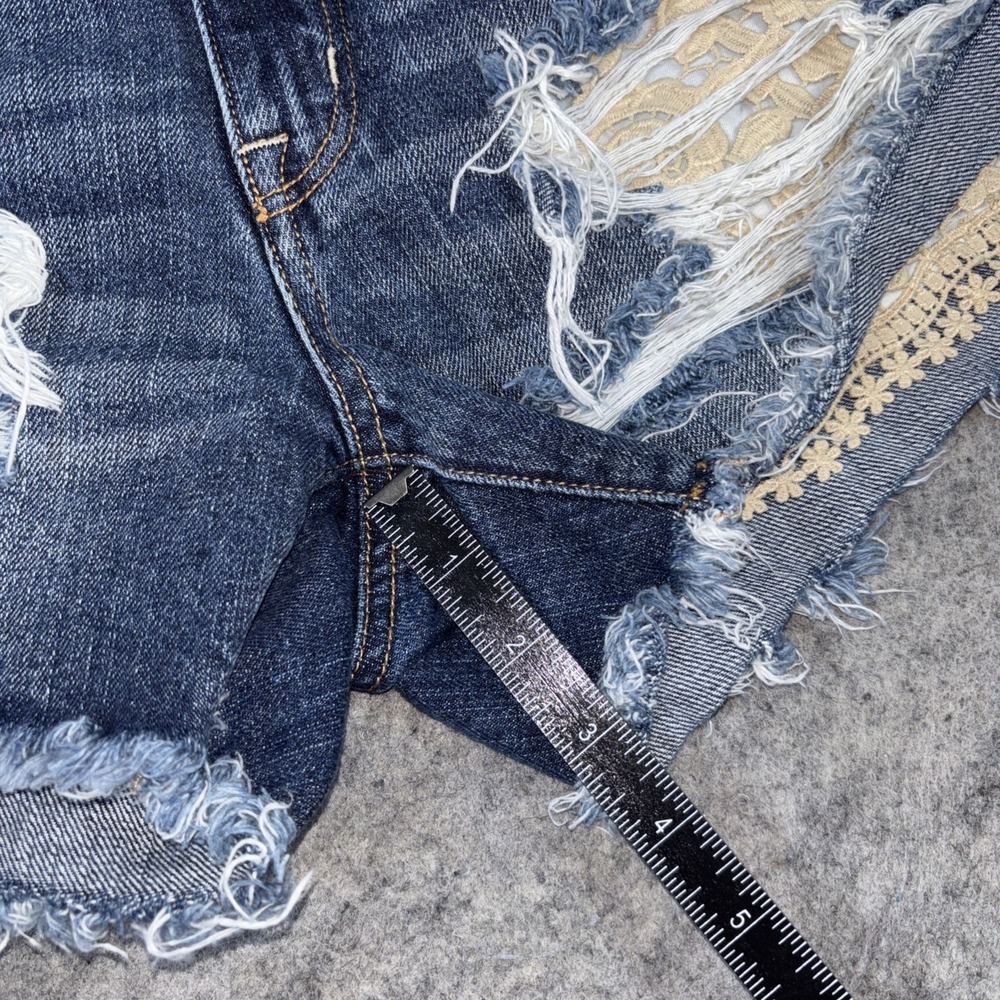 American Eagle Hi-Rise Festival Denim Shorts Women's 6 Distressed Crochet Cute - Picture 8 of 10